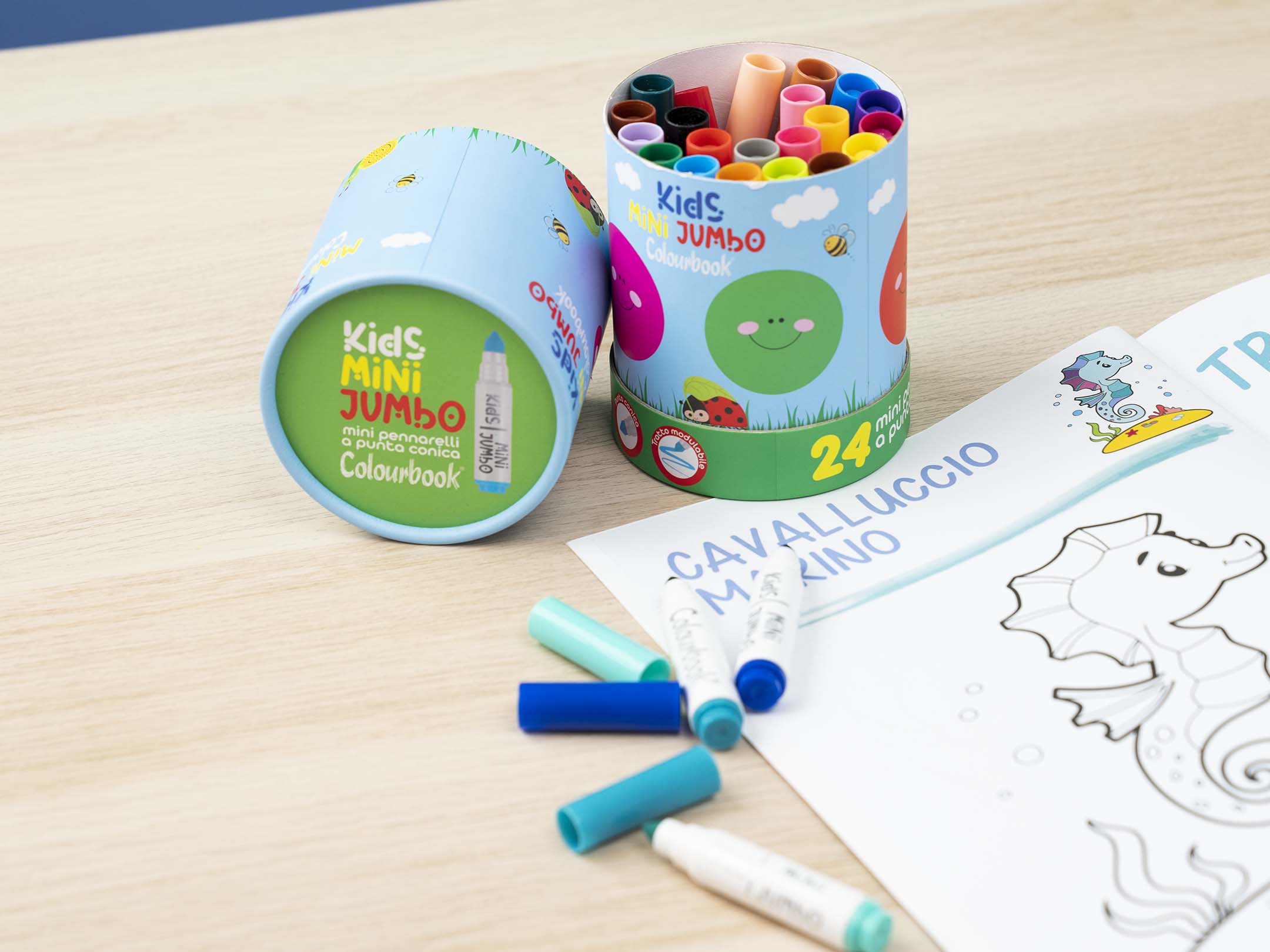 Scatola 24 mini pennarelli punta conica kids jumbo ambientata