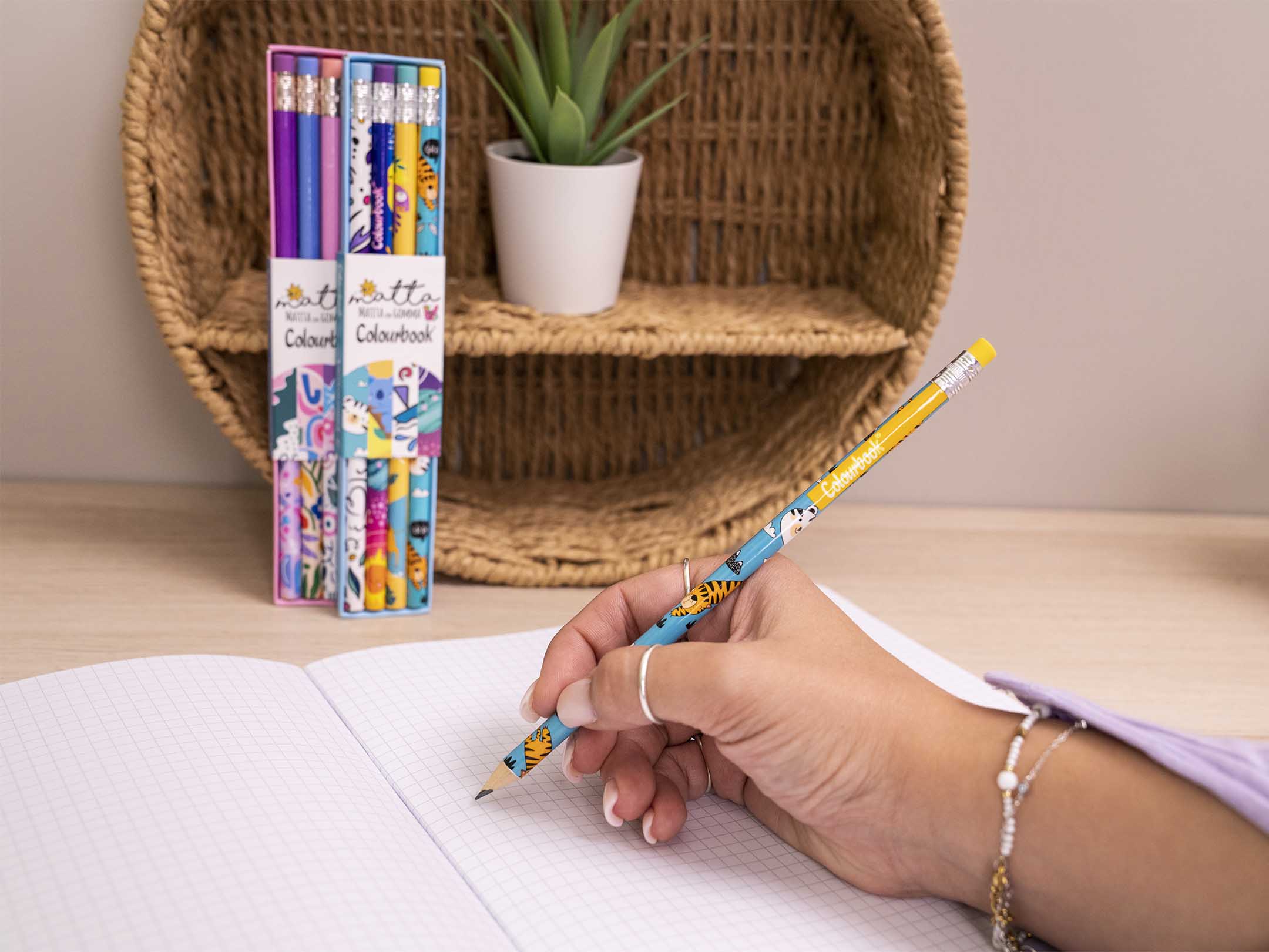 Ambientata set 4 matite con gomma Matta